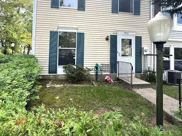 1910 Greenwood Dr, Lindenwold, NJ 08021