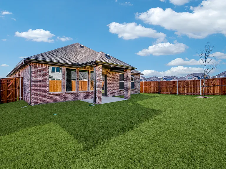 1312 Silver Grass Mdw — Photo 10