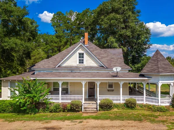 208 S Central St, Hallsville, TX 75650