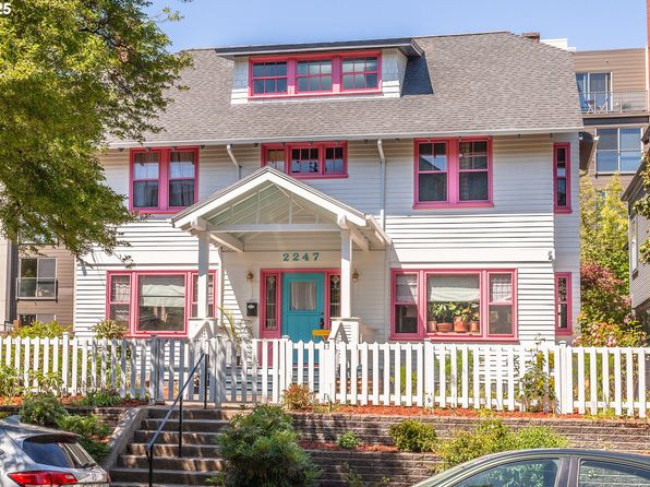 2247 NW Kearney St, Portland, OR 97210