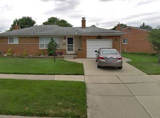 7809 Hugh St, Westland, MI 48185