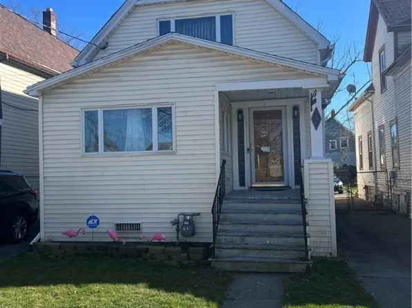 87 Schreck Ave, Buffalo, NY 14215