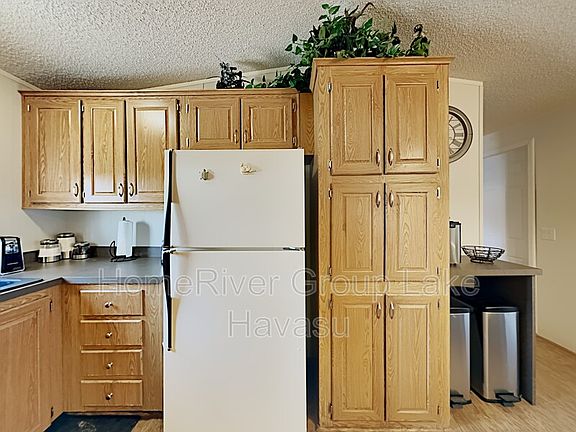 5th image of 3077 Jennie Ln