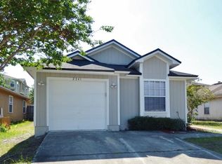 2341 Townsquare Dr, Jacksonville, FL 32216