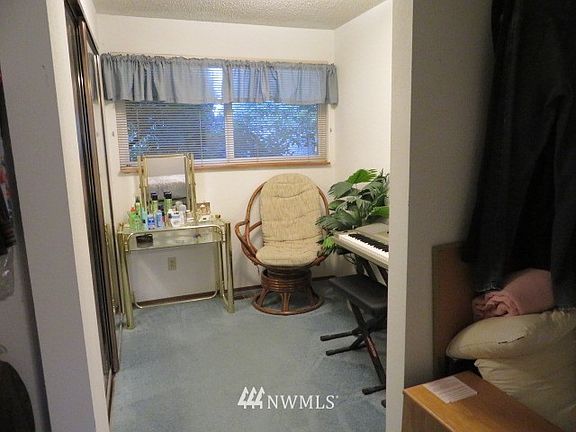 5th image of 7535 41st Avenue SE