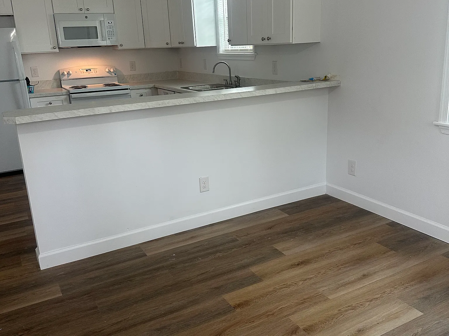 2 bed, $1,275 — Photo 4