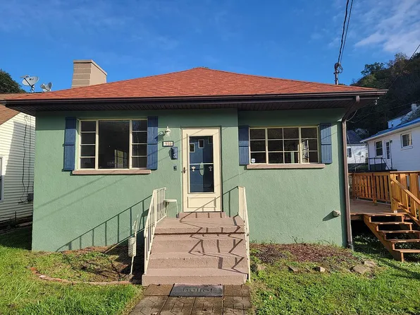 956 Woodward Dr, Charleston, WV 25387