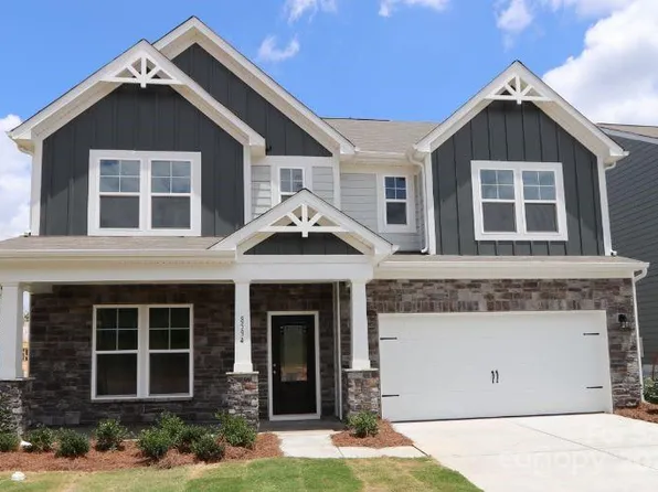 8594 Acadia Pkwy, Sherrills Ford, NC 28673