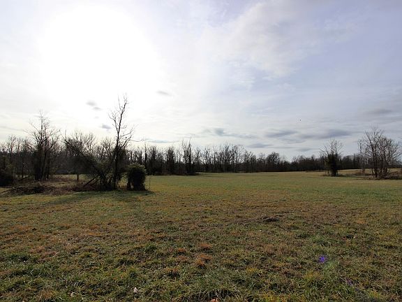 5th image of 7939 New Lawrenceburg Hwy