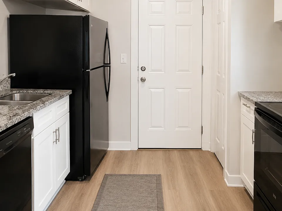 1305 Clermont Ave