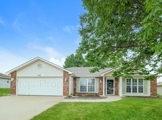 422 Rachael Cir, Raymore, MO 64083