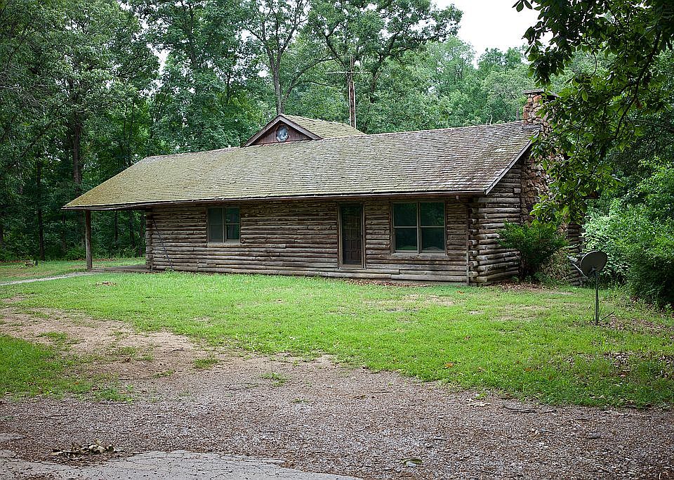 1st image of 4273 W Lake Rd