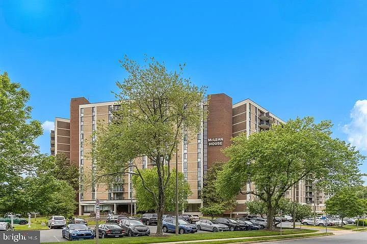 6800 Fleetwood Rd #208 — Photo 33