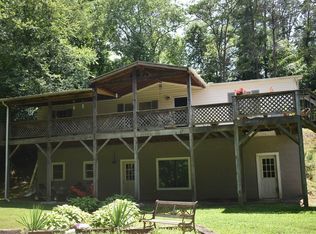 39 Powers Rd, Asheville, NC 28804