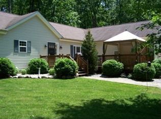 5373 Dutton Rd, Gregory, MI 48137