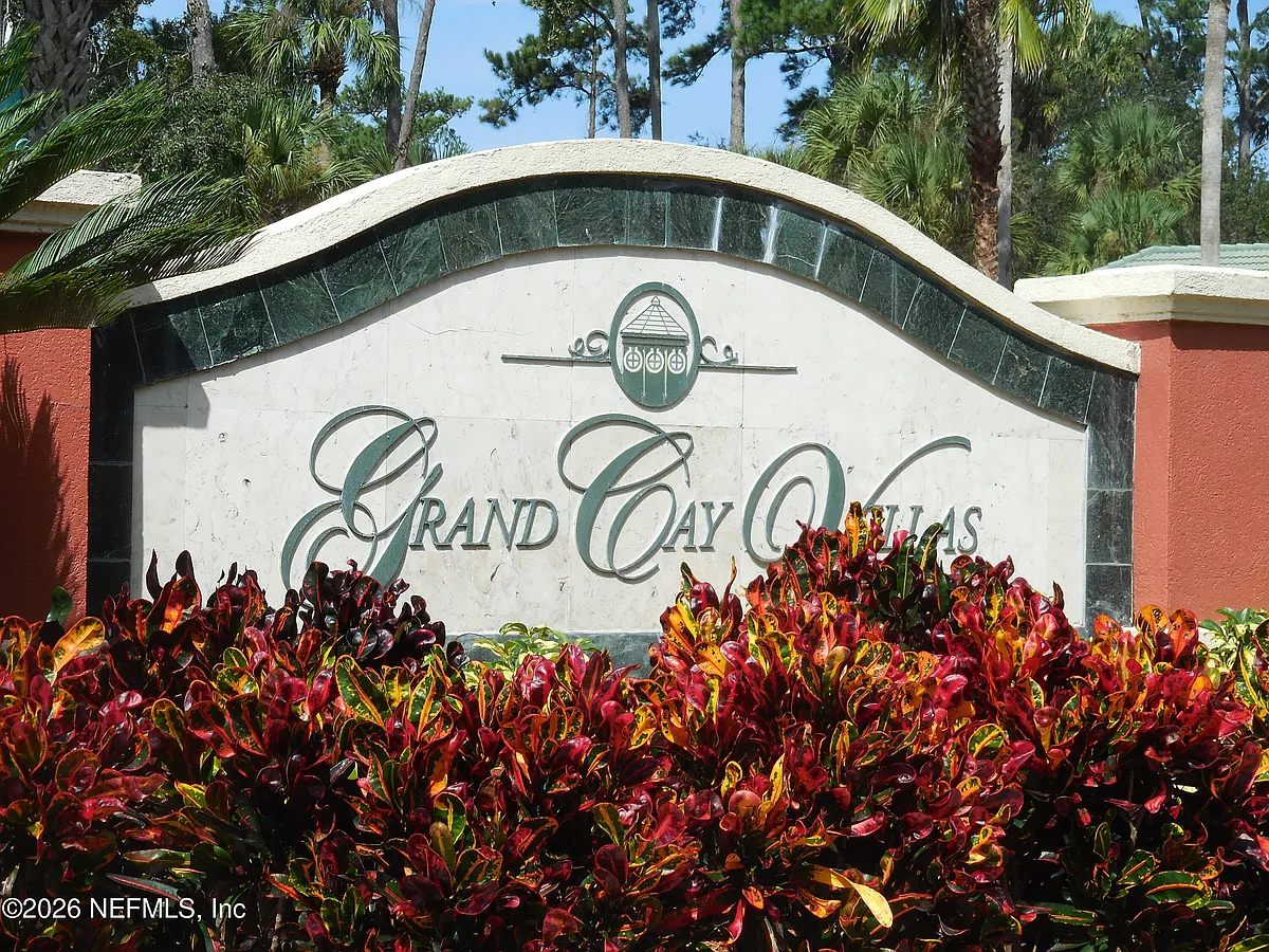 Building Photo - 170 Veracruz Dr #332