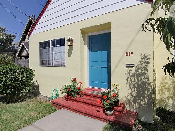 3rd image of 317 Palm Ave