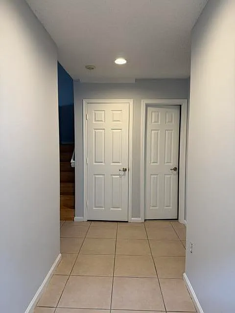 3 bed, 2.5 bath, 1887 sqft, $3,295 — Photo 4