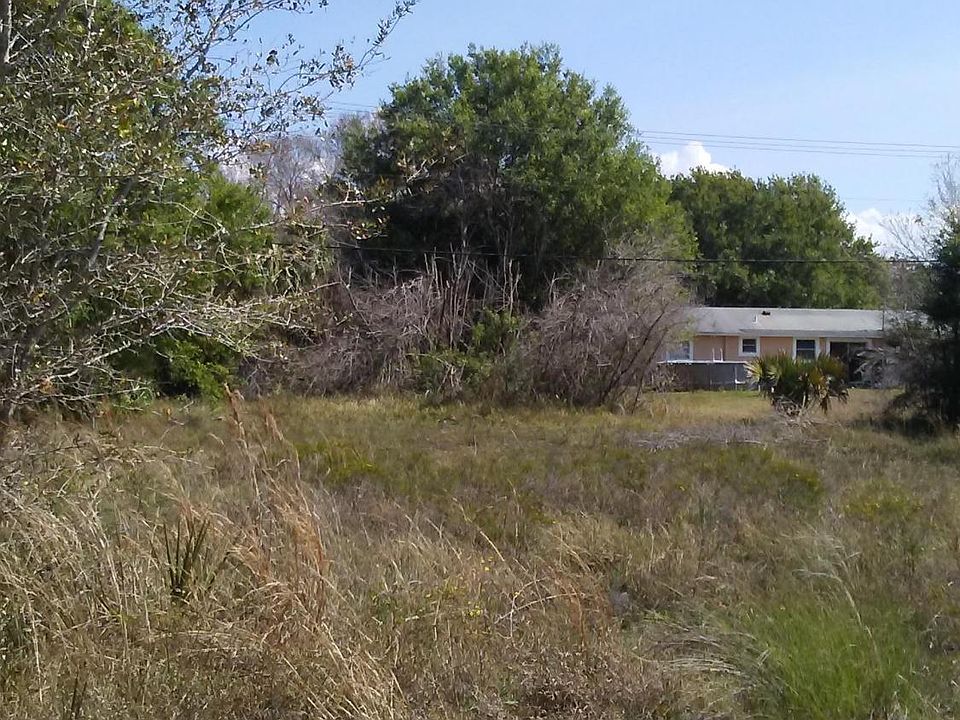 2nd image of 3488 NW 37th Ave