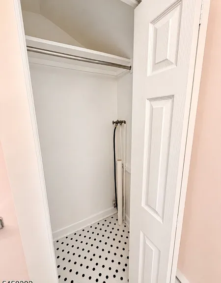 12 Cook Ln — Photo 12