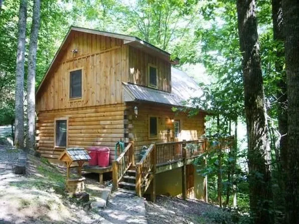 Bailey Ave, Bryson City, NC 28713