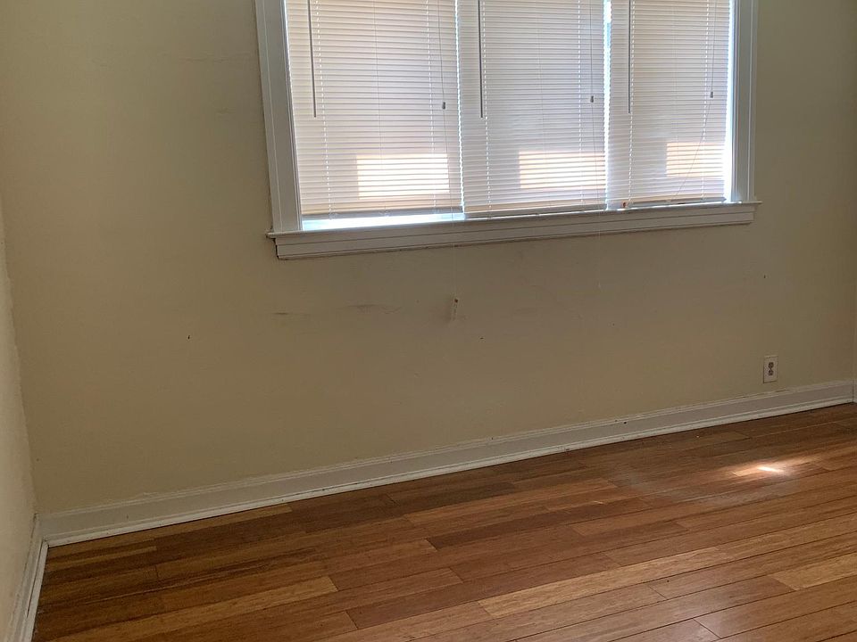 1st image of 78 W Ferry Ave #B1