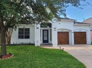 14111 Hollowmill Ln, Houston, TX 77082