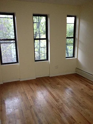 Rented by null | media 14