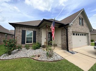 1958 Valdemar Pl, Bossier City, LA 71112