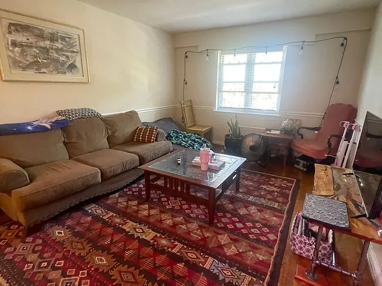 3425 Kensington Avenue — Photo 33