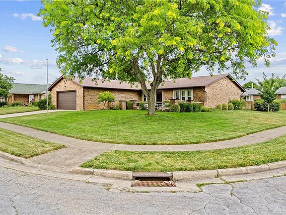 2nd image of 2511 Mississippi Dr