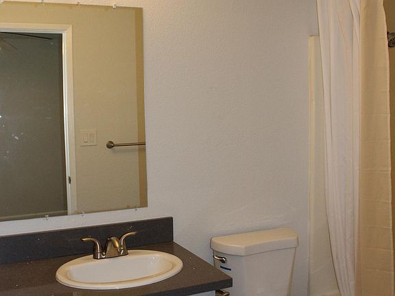3rd image of 1460 W Swift Ave APT 106