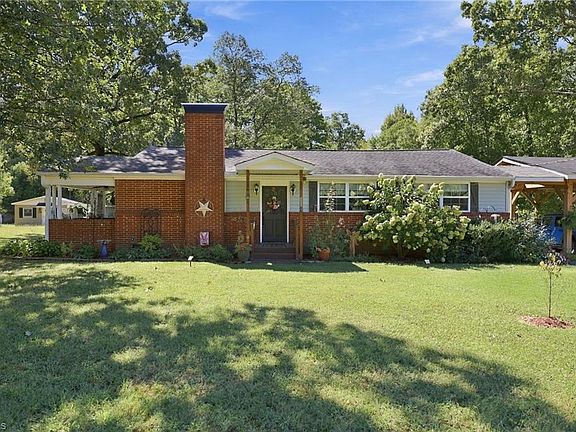 2nd image of 516 Old Embler Rd