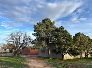 1722 Woods Dr, Brownfield, TX 79316