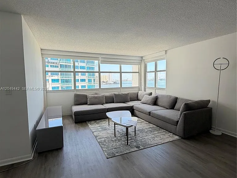 1420 Brickell Bay Dr #1005C — Photo 17