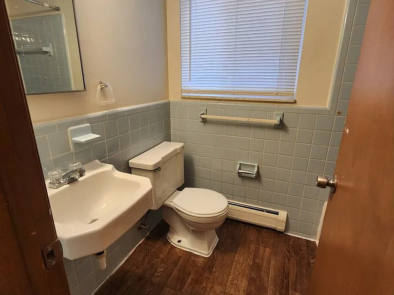 8310 Hall Rd — Photo 20
