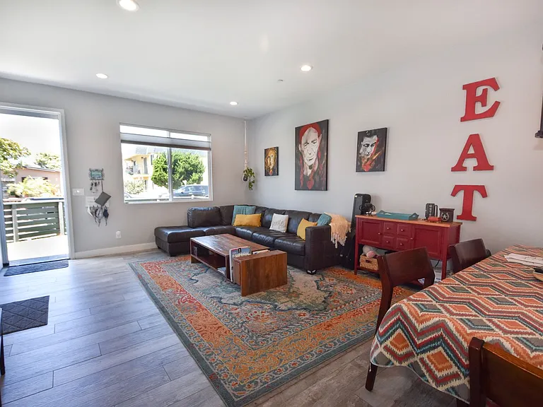 269 Evergreen Ave — Photo 7