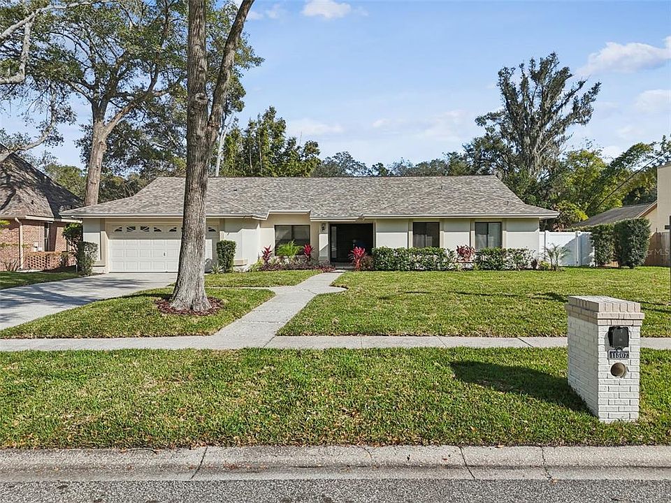1st image of 11507 Moffat Pl