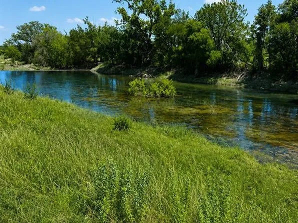 Creekside Wine Trail Dr, Johnson City, TX 78636