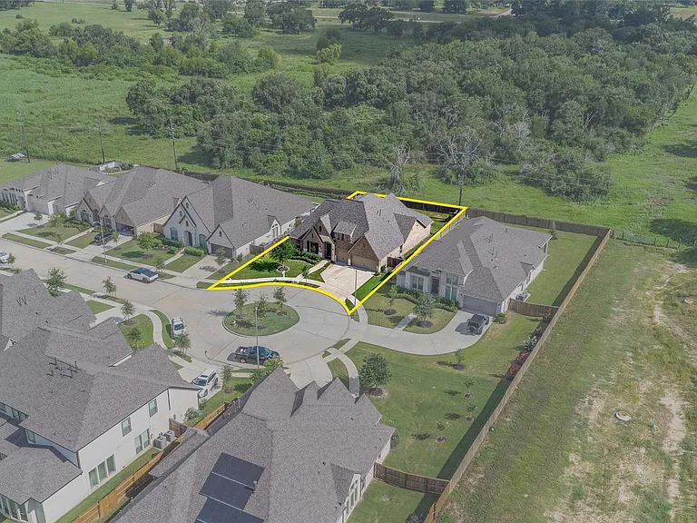 5439 Farm Hill Way — Photo 23