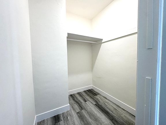 3rd image of 506 N Normandie Ave #512-4