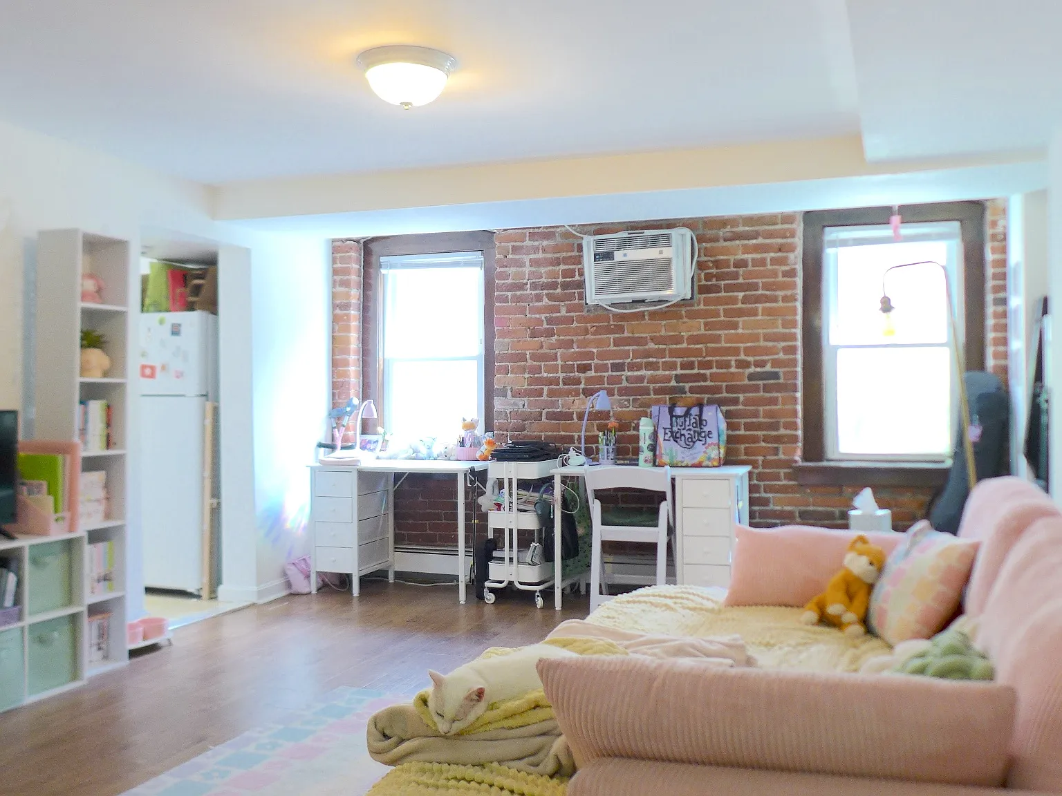 1 bed, 9999 sqft, $2,695 — Photo 2