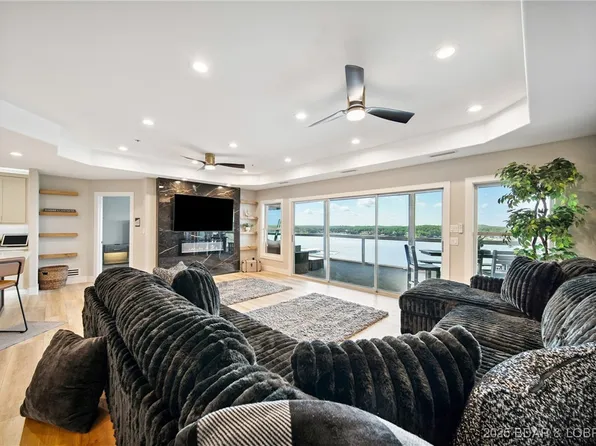 116 Emerald Bay Drive #3C, Lake Ozark, MO 65049