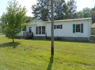 200 W Benedict, Valier, IL 62891