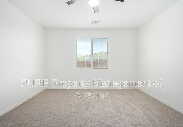 22937 E Roundup Way — Photo 17