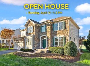 42222 Cameron Parish Dr, Ashburn, VA