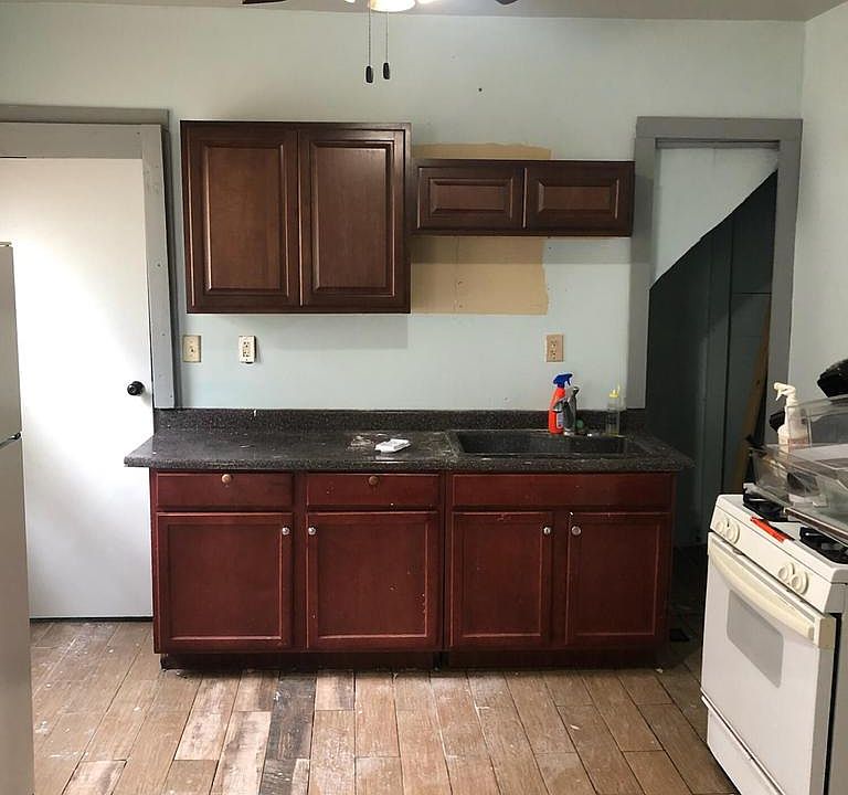 1st image of 3333 N 9th STREET