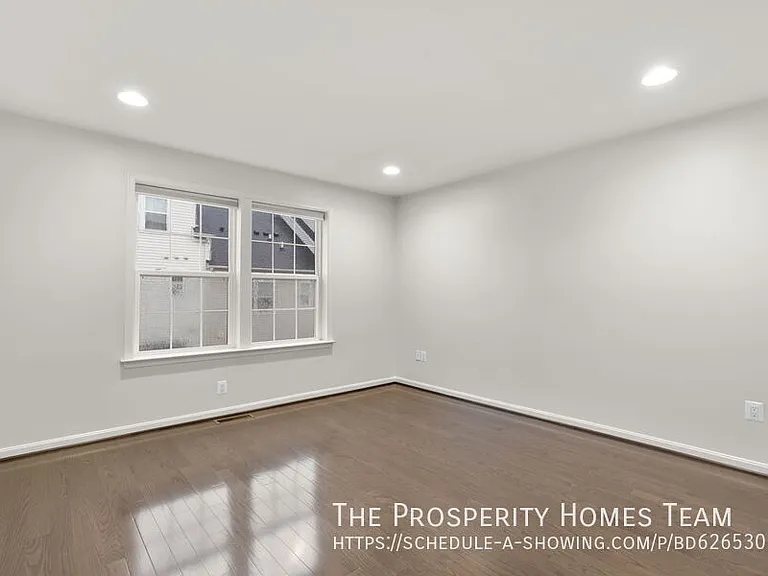 7207 Barry Ln — Photo 17