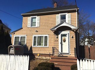 226 Woodside Ave, Bridgeport, CT 06606