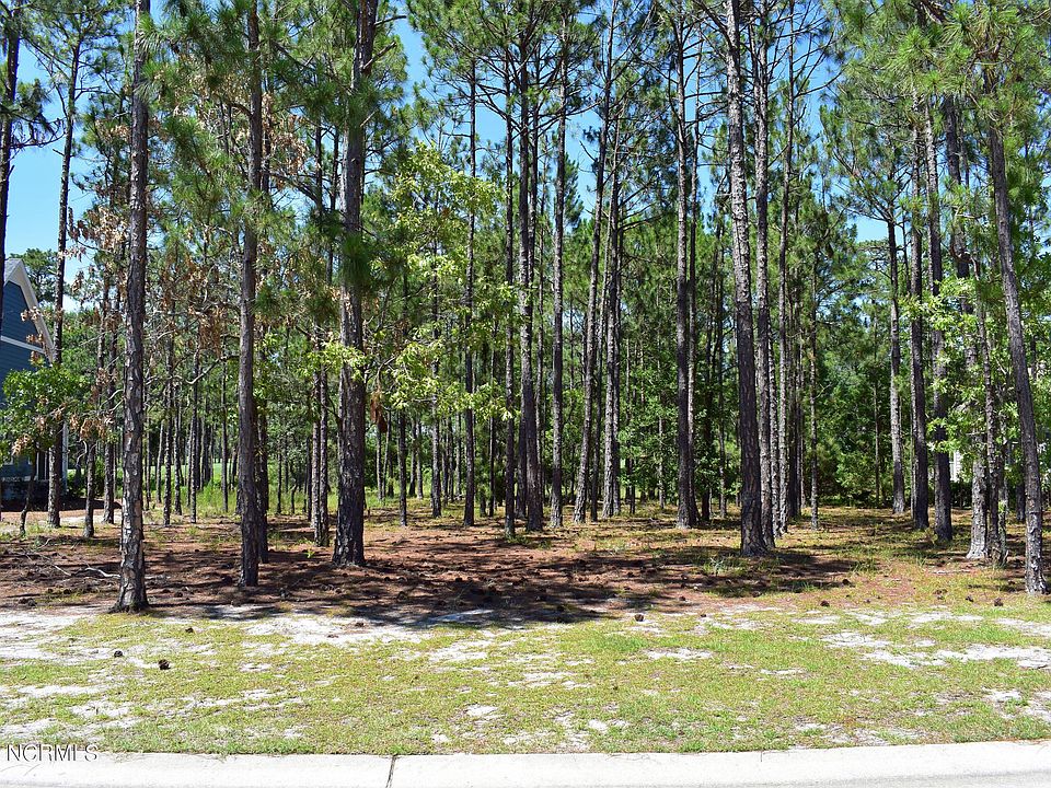 1st image of 3748 Selwyn Cir Lot 8